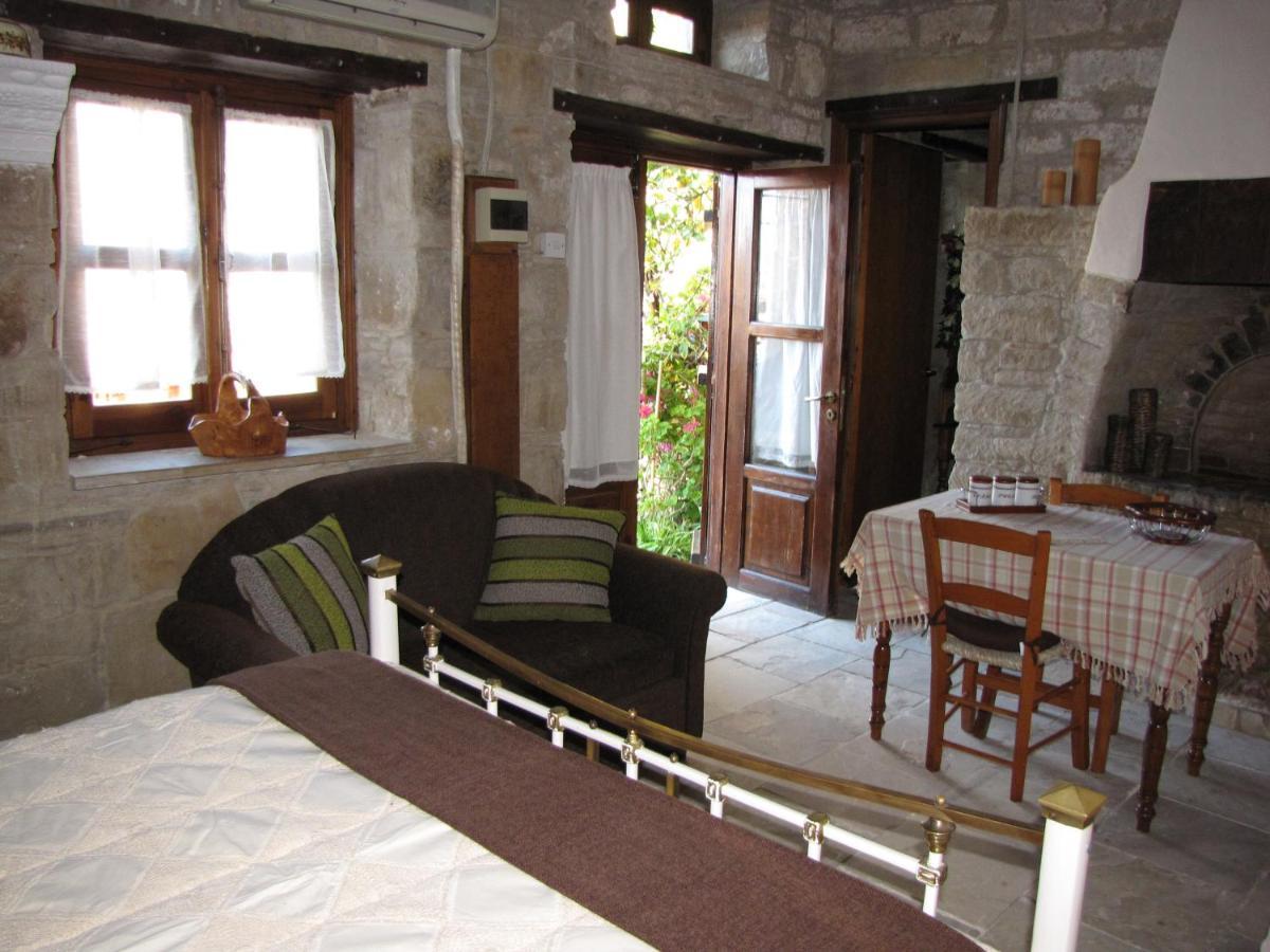 Vasilopoulos House ตอคนี ภายนอก รูปภาพ